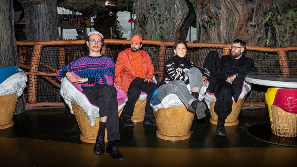 TOTAL REFUSAL © Michael
Petri Gruppenbild von Total Refusal